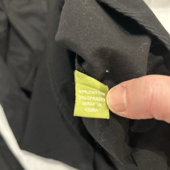 Elizabeth McKay Womens 8 Black Blouse Ruffle Neck Gold Buttons Tuxedo Style - Picture 9 of 10